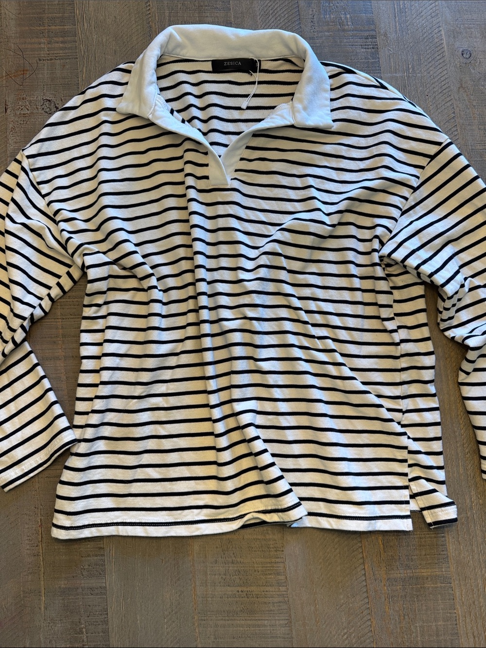Zesica White & Black Striped Long-Sleeve Polo Top